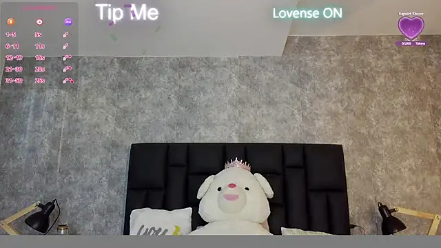 Snapshot of crystaldarliing chatting on 7, 6, 2026 crystaldarliing online show from 7, 6, 2026