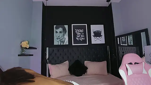 kitty collins  online show from 15, 11, 2025