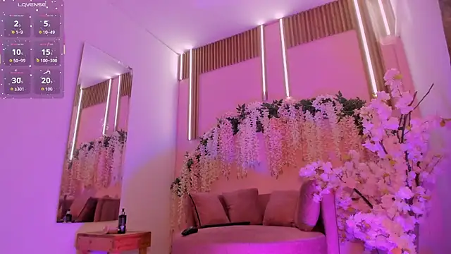 Snapshot of ThiccyLexxy chatting on 23, 11, 2025 ThiccyLexxy online show from 23, 11, 2025