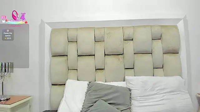 ValerieSoto online show from 3, 2, 2026