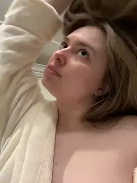 DeniMilkyyyyy online show from 16, 11, 2025