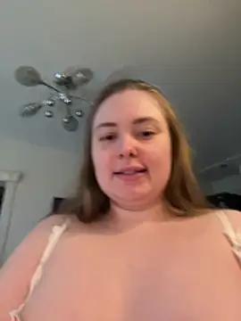 DeniMilkyyyyy online show from 7, 4, 2026