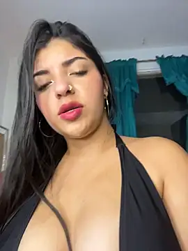 Isaa-Sweet online show from 15, 11, 2025