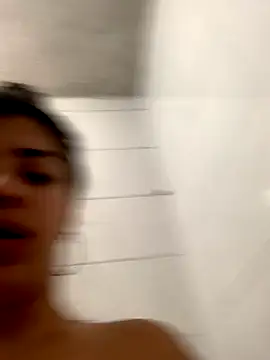 Isaa-Sweet online show from 16, 10, 2025