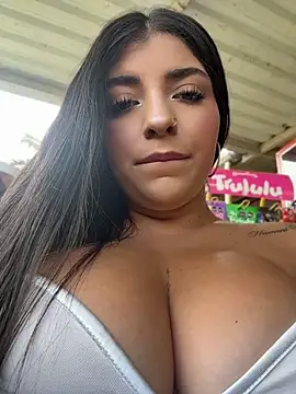 Snapshot of Isaa-Sweet chatting on 19, 6, 2026 Isaa-Sweet online show from 19, 6, 2026