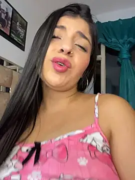 Isaa-Sweet online show from 6, 11, 2025