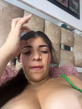 Isaa-Sweet online show from 20, 11, 2025