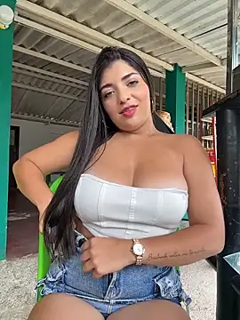 Isaa-Sweet online show from 24, 3, 2026