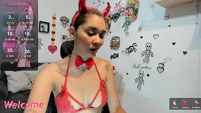 Snapshot of anastasia_tuya chatting on 22, 10, 2025 anastasia tuya online show from 22, 10, 2025