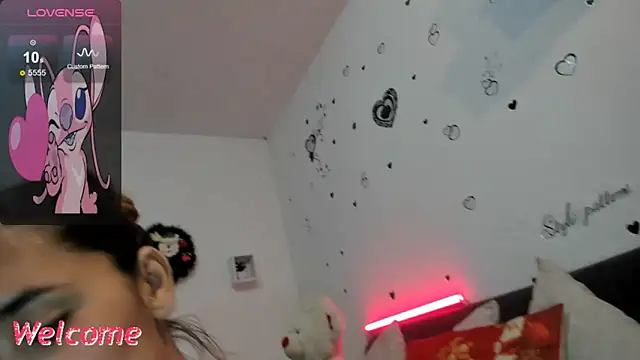 Snapshot of anastasia_tuya chatting on 12, 11, 2025 anastasia tuya online show from 12, 11, 2025