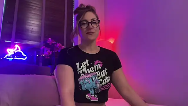 MistresssX online show from 4, 11, 2025