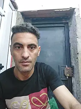 Snapshot of Mahdidido45 chatting on 15, 6, 2026 Mahdidido45 online show from 15, 6, 2026