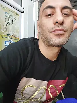 Snapshot of Mahdidido45 chatting on 15, 6, 2026 Mahdidido45 online show from 15, 6, 2026