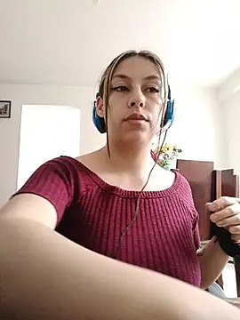 AlanaDesire online show from 28, 9, 2025