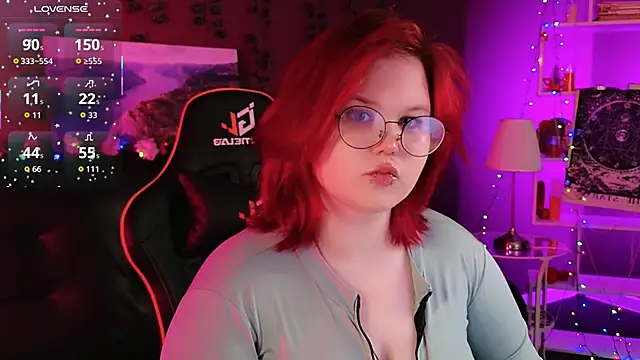 Snapshot of fillisfox_ chatting on 9, 11, 2025 fillisfox online show from 9, 11, 2025