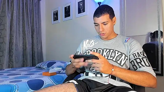 TeamPorn 19 online show from 26, 11, 2025