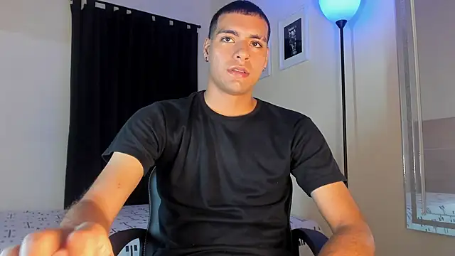 TeamPorn 19 online show from 28, 10, 2025