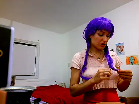 Snapshot of kendrafarq chatting on 8, 5, 2026 kendrafarq online show from 8, 5, 2026