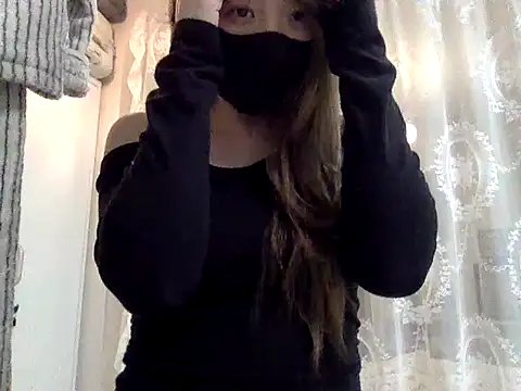 Mia 8 online show from 4, 12, 2025