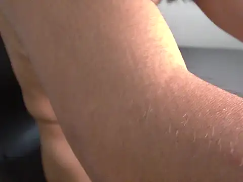 Dollarhot30 online show from 2, 12, 2025