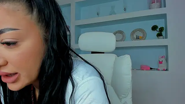 juicyjulie  online show from 23, 9, 2025