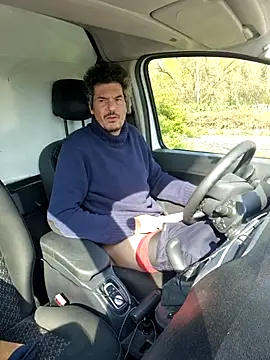 twitshe online show from 24, 3, 2026