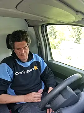 twitshe online show from 31, 3, 2026