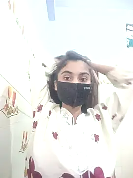 Snapshot of Hot-Soniya733 chatting on 19, 10, 2025 Hot-Soniya733 online show from 19, 10, 2025