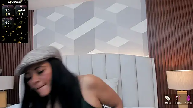 Mommy Naughty online show from 14, 2, 2026