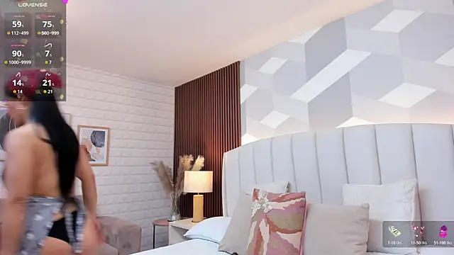 Snapshot of Mommy_Naughty chatting on 6, 11, 2025 Mommy Naughty online show from 6, 11, 2025