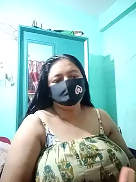 Snapshot of jenyfer709 chatting on 24, 7, 2026 jenyfer709 online show from 24, 7, 2026