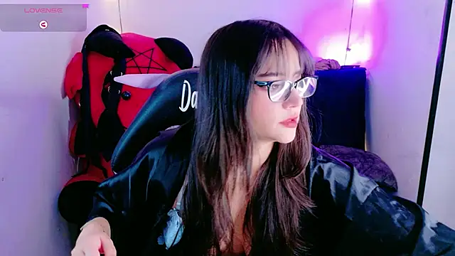 MiaVelvetDoll online show from 11, 11, 2025