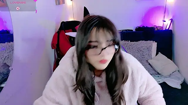 MiaVelvetDoll online show from 14, 11, 2025