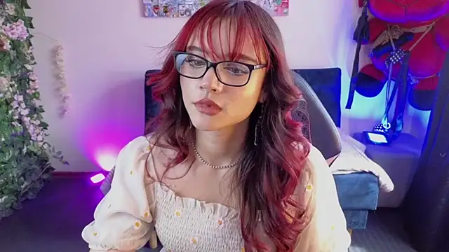 MiaVelvetDoll online show from 20, 6, 2026