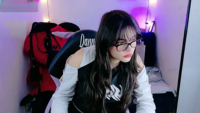 MiaVelvetDoll online show from 13, 11, 2025