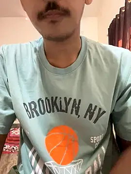 Snapshot of hamstar09 chatting on 25, 11, 2025 hamstar09 online show from 25, 11, 2025