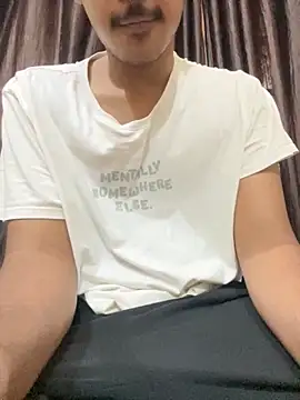 Snapshot of hamstar09 chatting on 6, 11, 2025 hamstar09 online show from 6, 11, 2025