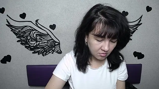 SelenaFly online show from 16, 9, 2025