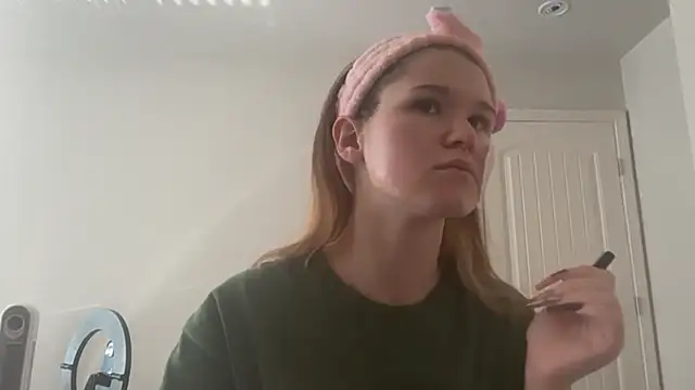 Riley ray69 online show from 15, 12, 2025