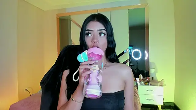 EmmaStonns online show from 3, 11, 2025