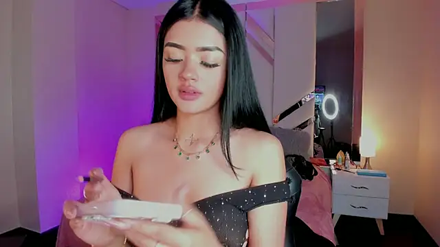 EmmaStonns online show from 7, 11, 2025