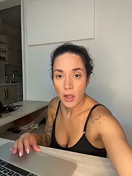 Snapshot of Sophia_House_ chatting on 19, 4, 2026 Sophia House online show from 19, 4, 2026