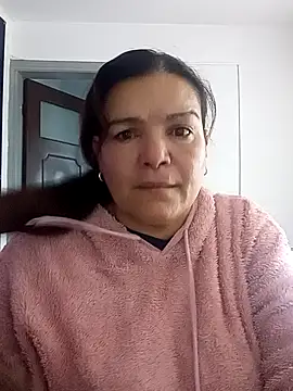 MomSex  online show from 14, 9, 2025