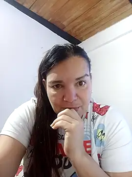 MomSex  online show from 6, 10, 2025