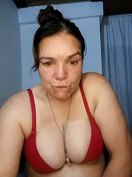 MomSex  online show from 15, 9, 2025