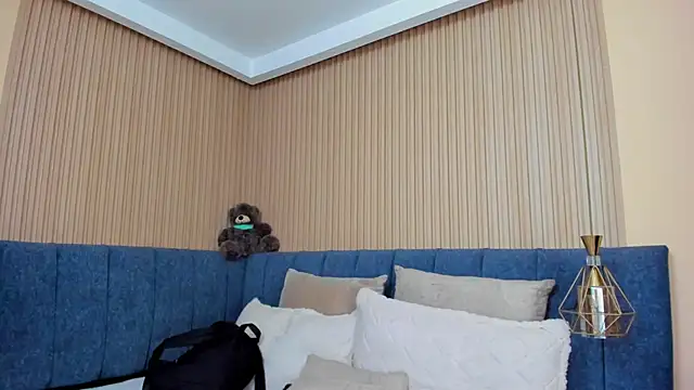 angel ponce online show from 30, 11, 2025