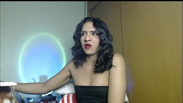 Galgadot3 online show from 15, 12, 2025