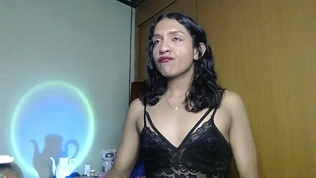 Galgadot3 online show from 20, 12, 2025