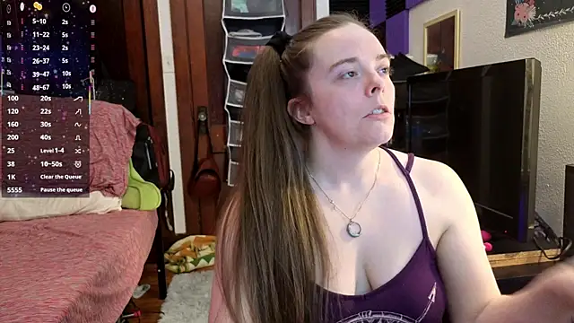 Snapshot of BrandyMyst chatting on 5, 6, 2026 BrandyMyst online show from 5, 6, 2026