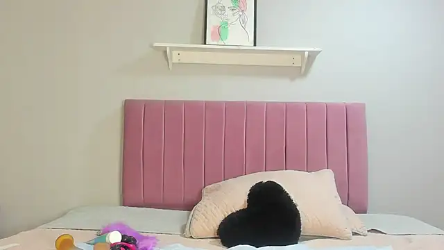  Aiitanaa  online show from 8, 11, 2025